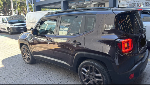 Renegade 2021 Bronze Edition , Impecable