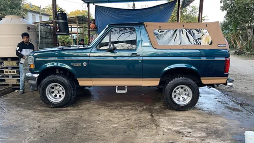 Ford Bronco Eddie Bauer 3 Pinos Año 1994 Motor 351 W 8 Cil