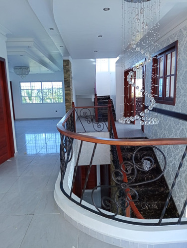 Vendo Penthouse Santo Domingo Este, Los Mameyes /coquitos Con Vista Al Mar. Precio: Us$ 260,000