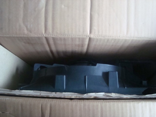 Imagen 1 de 7 de Motor Y Base De Ventilador De Toyota Corolla (baby Camry)