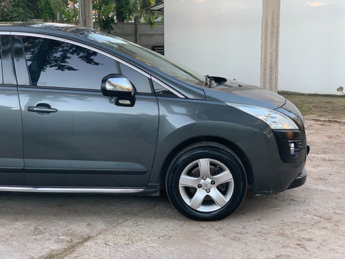 Peugeot 3008 1,6 Thp Premium 2010