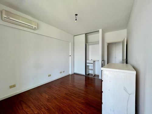 Imagen 10 de 22 de Departamento En Venta Al Lago En Portezuelo, Nordelta, Tigre