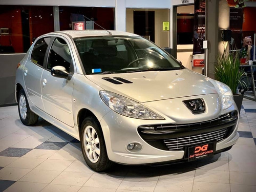 Peugeot 207 Compact Xs 1.9d 2010 128.000km Gris