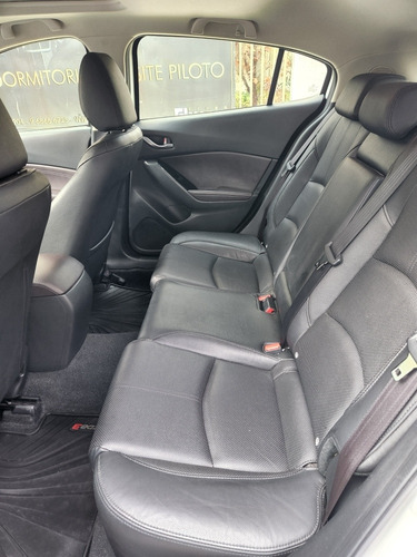 Imagen 14 de 17 de Mazda 3 Sport 2.5 Gt Top Linea Audio Bose