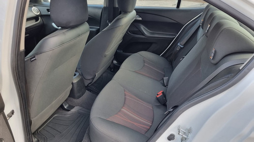 Imagen 8 de 10 de Chevrolet Aveo 2020 1.5 Ltz Mt