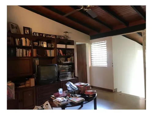 Casa Venta Lomas De Chuao 580m2