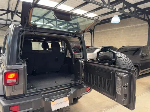 Jeep Wrangler 3.6 Sport Unlimited