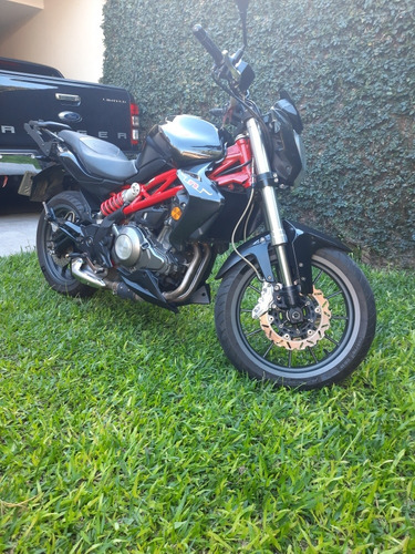 Benelli Tnt 300