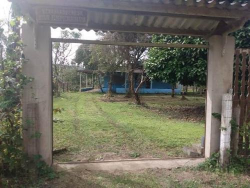 Imagem 12 de 14 de Vende-se Chácara No Parque Vergara Em Itanhaém