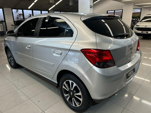 Chevrolet Onix Onix 1.4 MPFI LTZ 8V FLEX 4P MANUAL