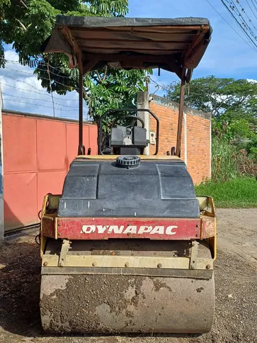 Vibrocompactador Dynapac C122 Modelo 2005