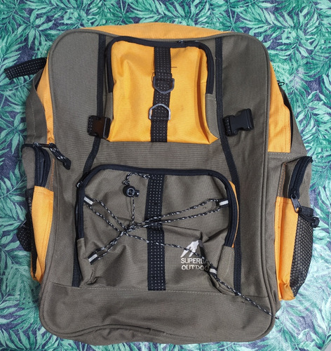 Mochila Outdoor Urbana Marrón Liso (Usado)