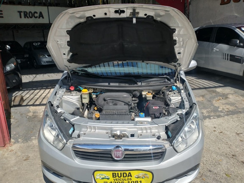 Imagem 2 de 4 de Fiat Grand Siena Grand Siena Attrac. 1.4 Evo F.flex 8v Flex