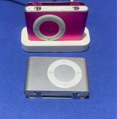 iPod Shuffle 2 Generación 2 Unidades Y 1 Cargador