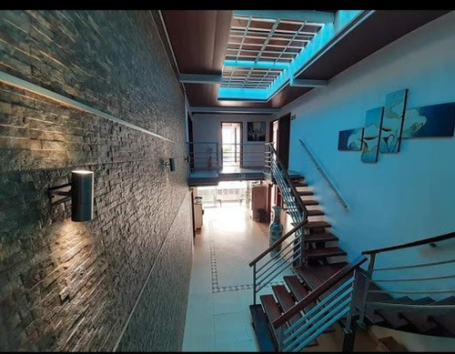 Imagen 9 de 10 de Edificios En Venta El Porvenir 476-2532