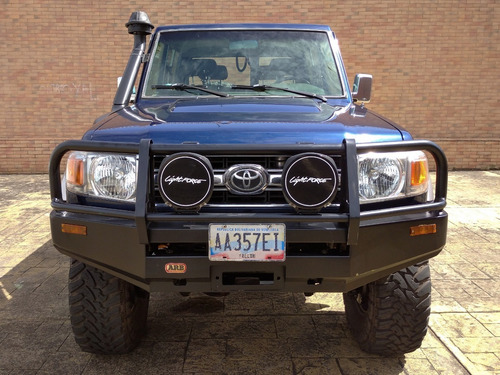 Imagen 2 de 18 de Toyota Macho 4x4 - Sincronica