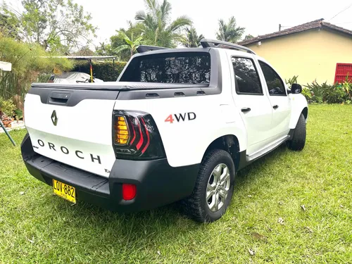 Renault Duster Oroch 2.0 Intens