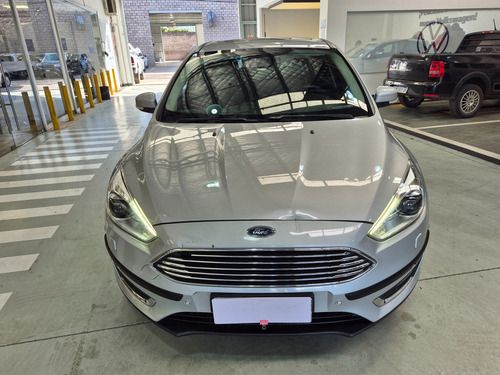 Ford Focus III 2.0 Sedan Titanium At6