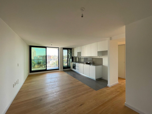 Imagen 2 de 15 de Apartamento 3 Dormitorios, 2 Baños Rambla Malvín - #907lyra