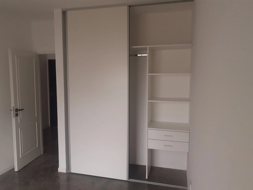 Imagen 5 de 6 de Moderna Casa En Ph A Estrenar, Cerca Del Centro De Lobos