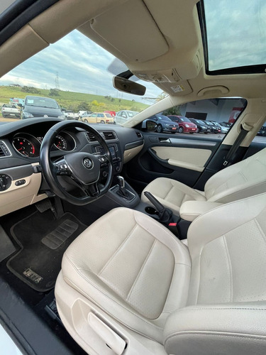 Imagem 5 de 8 de Volkswagen Jetta 1.4 16v Tsi Comfortline 2017
