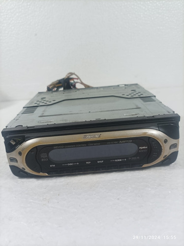 Radio Cd Player Automotivo Sony Cdx-mp40 - Com Defeito (Usado)