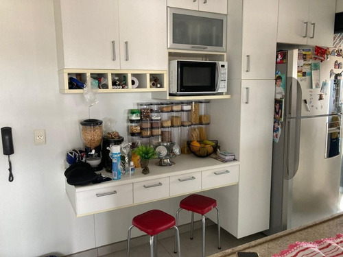 Imagem 5 de 30 de Lindo Apartamento Em Santo Amaro!!! Com 88m2, 2 Dormitórios Sendo 1 Suíte, Sala Ampliada, Banheiro Reformado, Sacada E 2 Vagas De Garagem. Condomínio - Ap16845