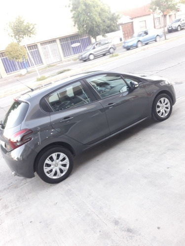 Peugeot 208 1.6 Active 2018
