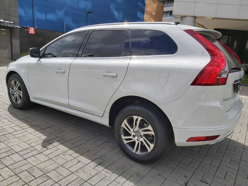 Volvo Xc60 - 2015/2015 2.0 T5 Comfort Fwd Turbo Gasolina ..