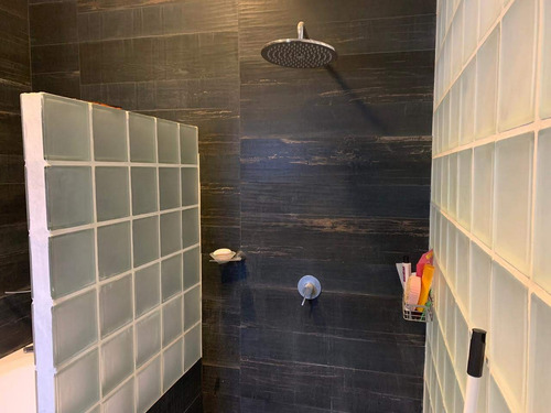 Casaquinta En Venta :: 5 Ambientes :: Parque Leloir :: 1745m