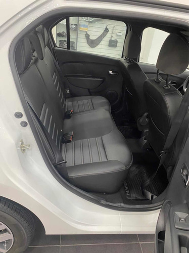 Renault Logan Intense 1.6