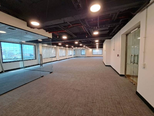 Imagen 3 de 8 de Arriendo Excelente Oficina Habilitada En Kennedy / 188 M2