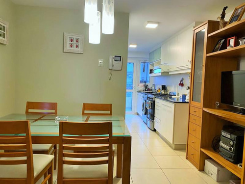 Impecable Y Moderno Departamento De 3 Ambientes Amoblado En Martinez.