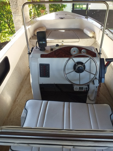 Tracker C/ Yamaha 40