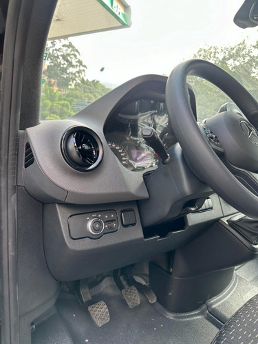 Mercedes-Benz Sprinter 2.0 Van 517 Cdi Extra Longo Teto Alto (21L) 5P Diesel