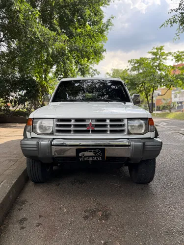 Mitsubishi Montero 3.0 V43 Wagon