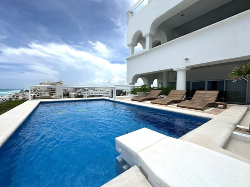Departamento En Venta En Cancún En Residencial Del Mar Con Alberca Privada: