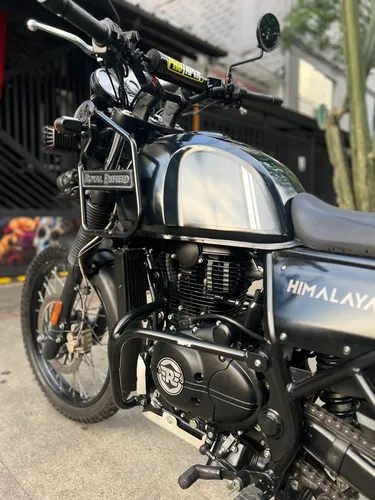 Royal Enfield Himalayan 2021 Muchos Extras