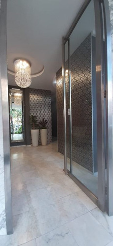 Imagen 2 de 17 de Departamento En Venta En Ramos Mejía