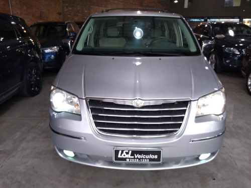 Chrysler Town & Country 3.8 Limited V6 12v Gasolina 4p