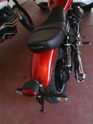 Moto Guzzi V9 Roamer