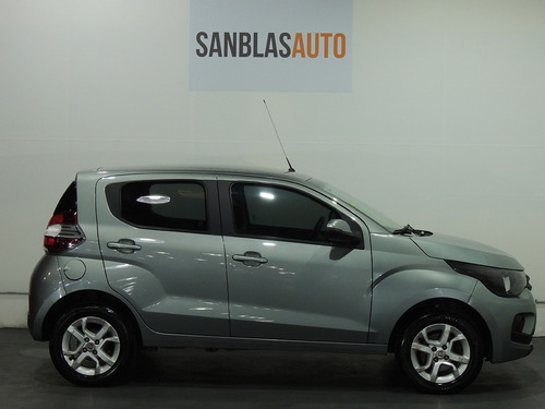 Imagen 2 de 17 de Fiat Mobi 2016 1.0 Easy Mt Nafta Ab Dh Usb Ac San Blas Auto