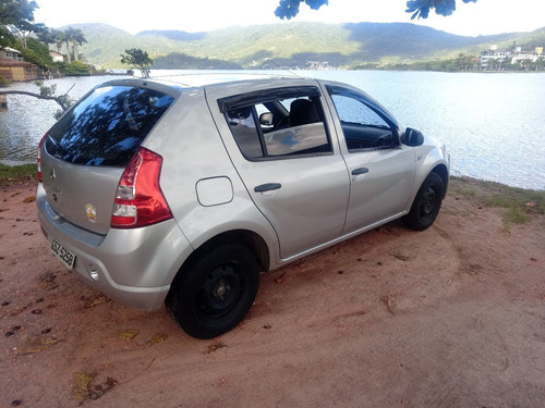 Imagem 2 de 6 de Renault Sandero 2012 1.0 16v Expression Hi-flex 5p