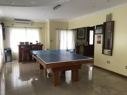 Venta Casa Haras Del Pilar, El Establo, Oportunidad Impecable . 4 Dormitorios Mas Dependencia