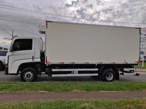 Imagem 4 de 8 de Volkswagen
