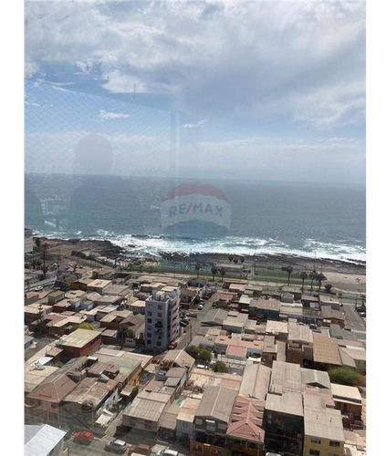 Imagen 8 de 14 de Lindo Departamento Frente A Ucn