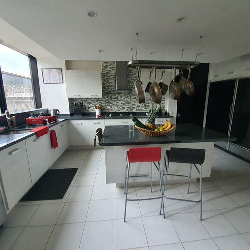 Imagen 9 de 30 de Venta Departamento Bosques De Las Lomas (r)