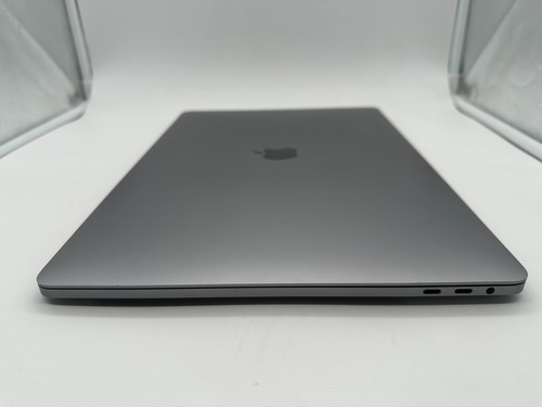 Macbook Retina 15 Touch Bar 2017 Intel I7 16gb 256ssd Pro555 (Reacondicionado)
