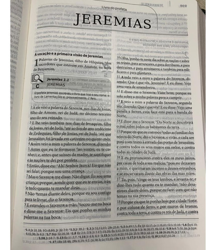 Bíblia Para Pregadoras E Líderes Capa Floral Com Indice
