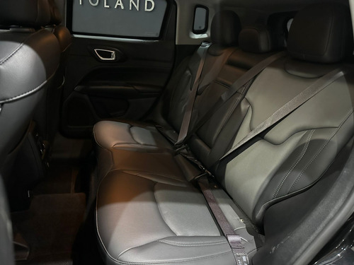 Jeep Compass LONG. T270 1.3 TB 4x2 Flex Aut.